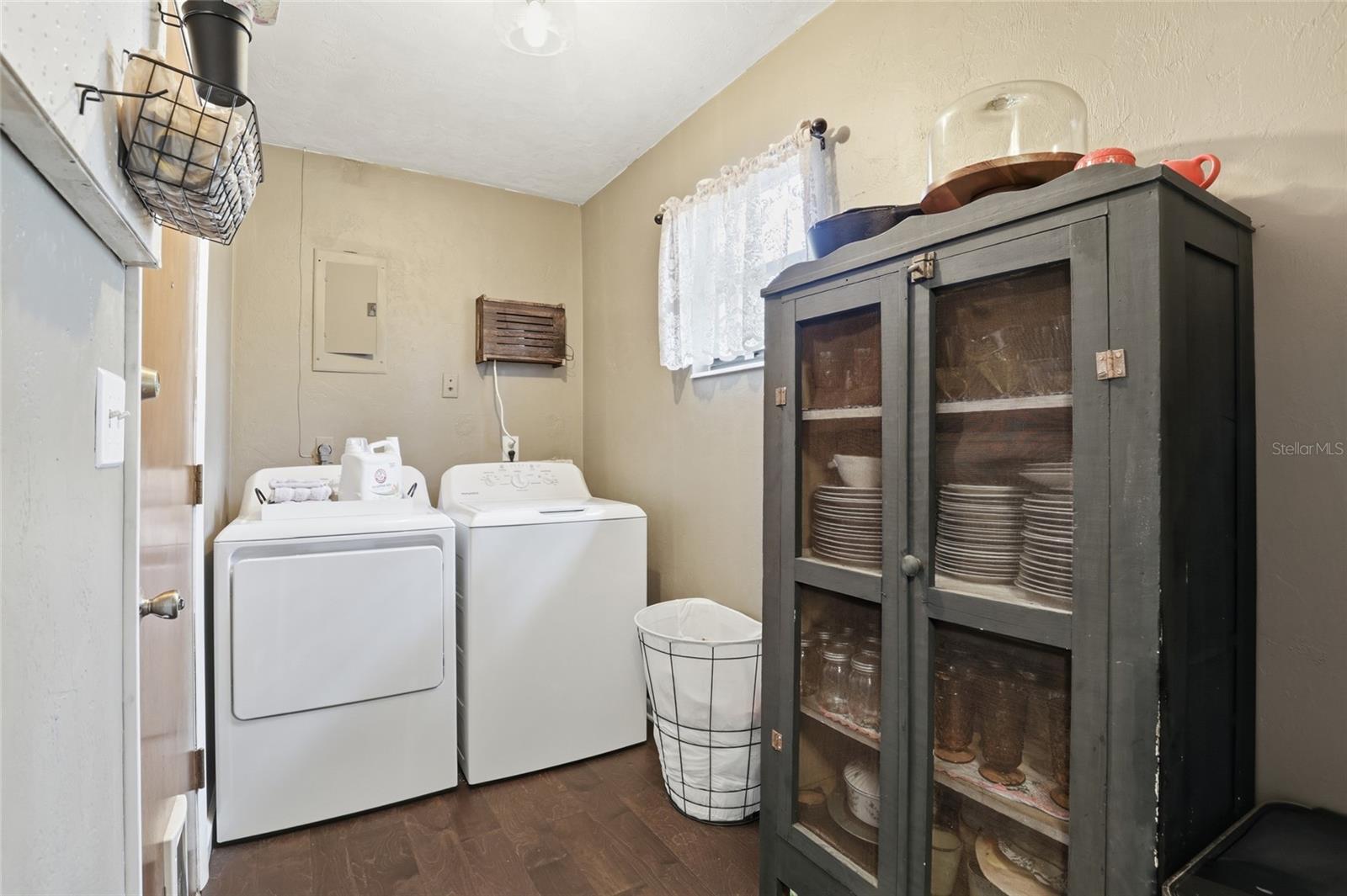 Image 19 of 31 For 4321 26th Terrace