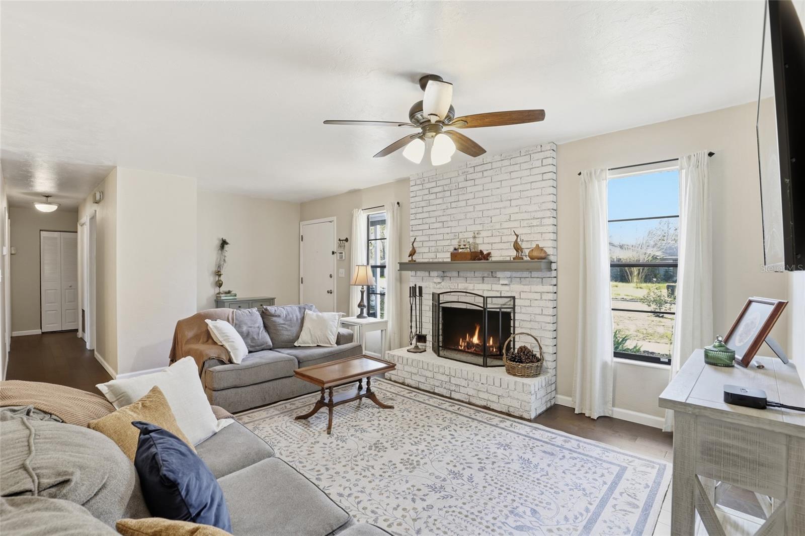 Image 6 of 31 For 4321 26th Terrace