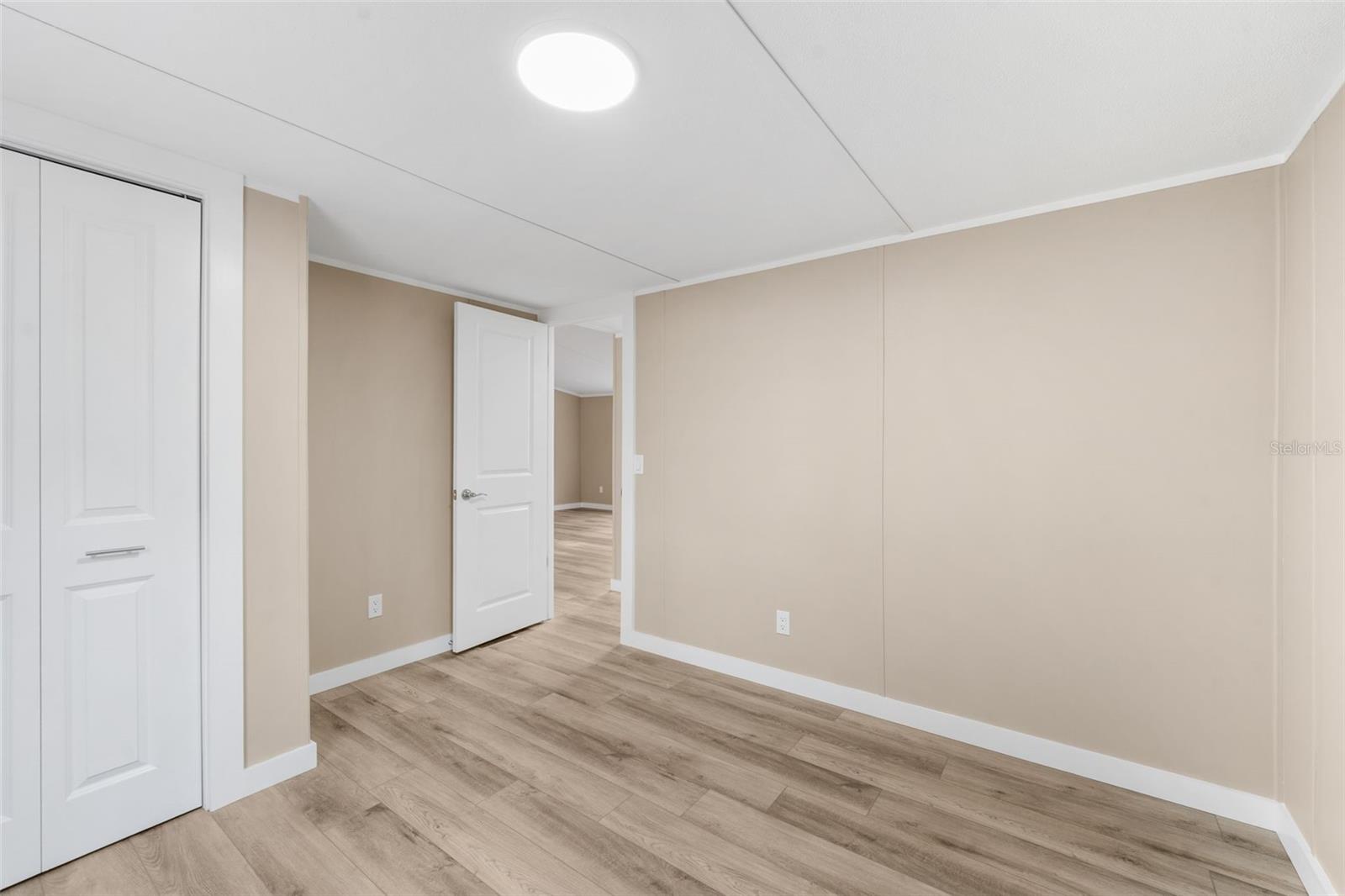 Image 12 of 18 For 5218 66th Street