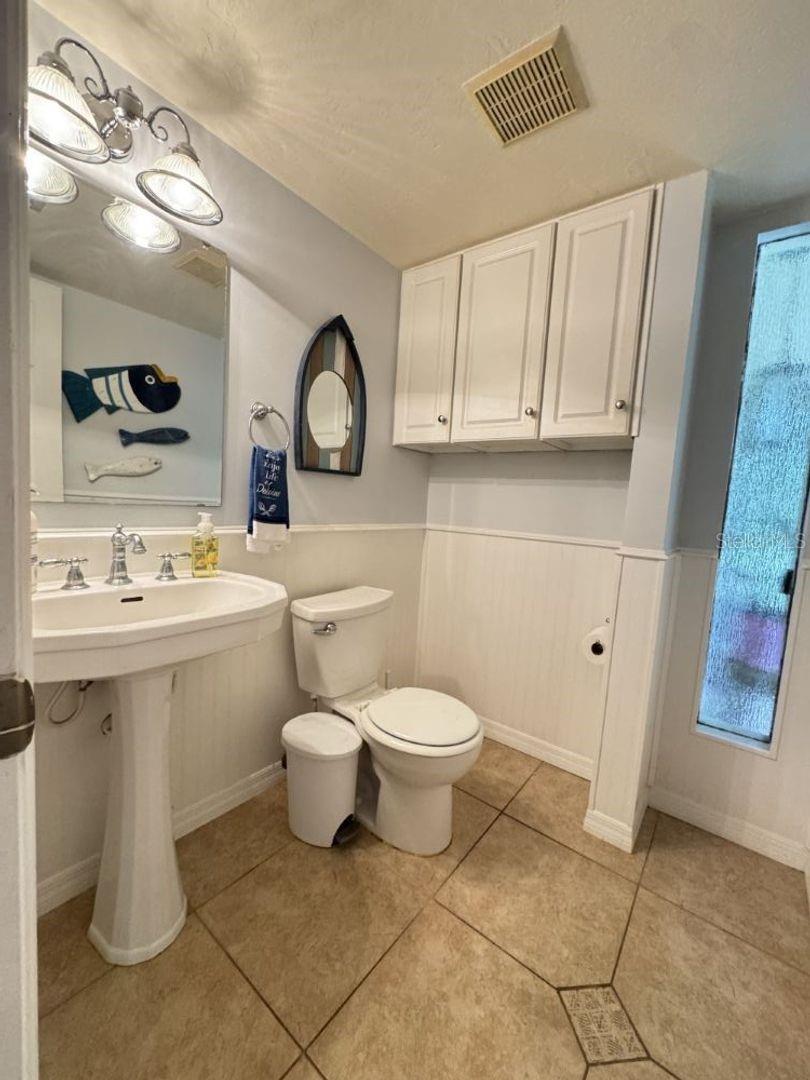 Image 18 of 25 For 8435 6th Avenue