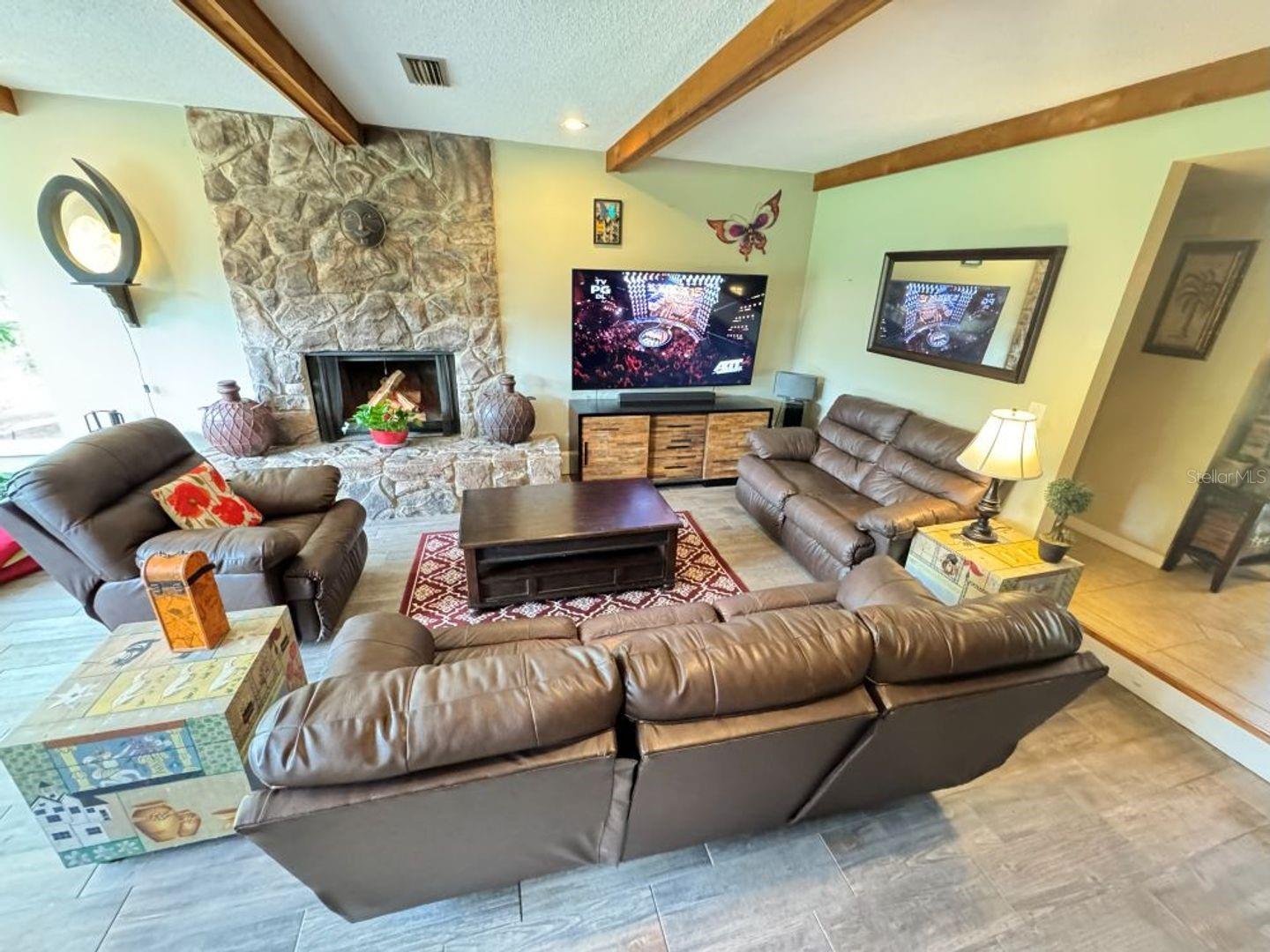 Image 5 of 25 For 8435 6th Avenue