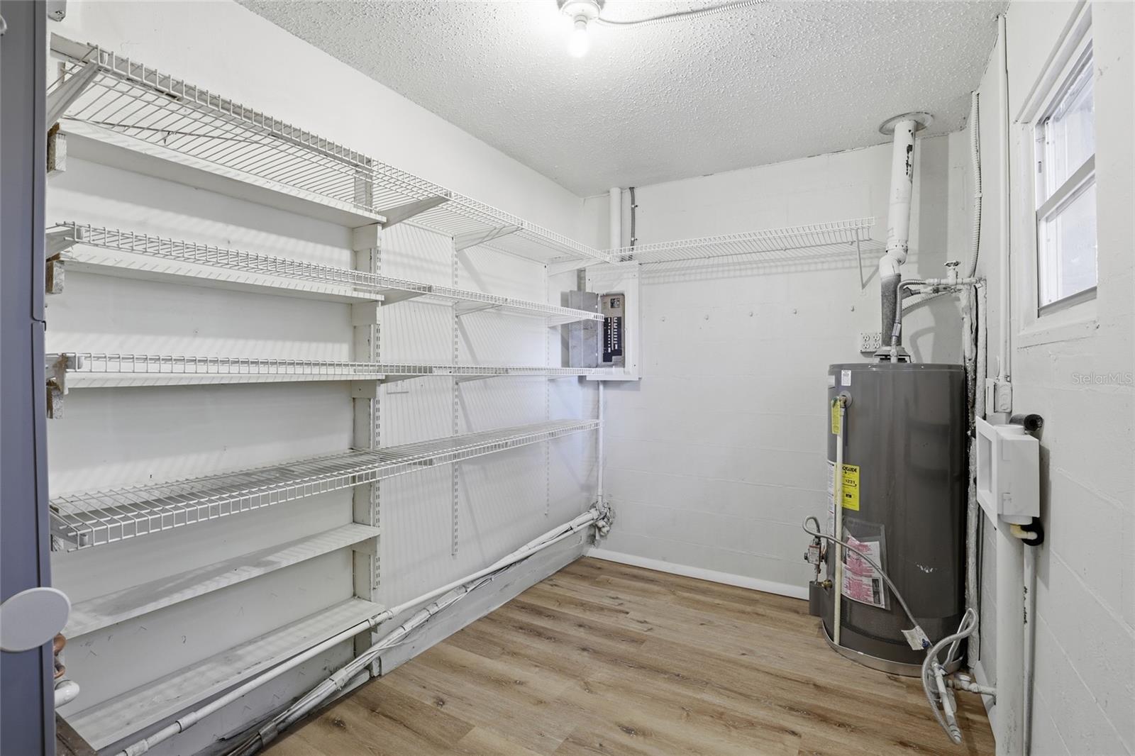 Image 25 of 29 For 331 2nd Street