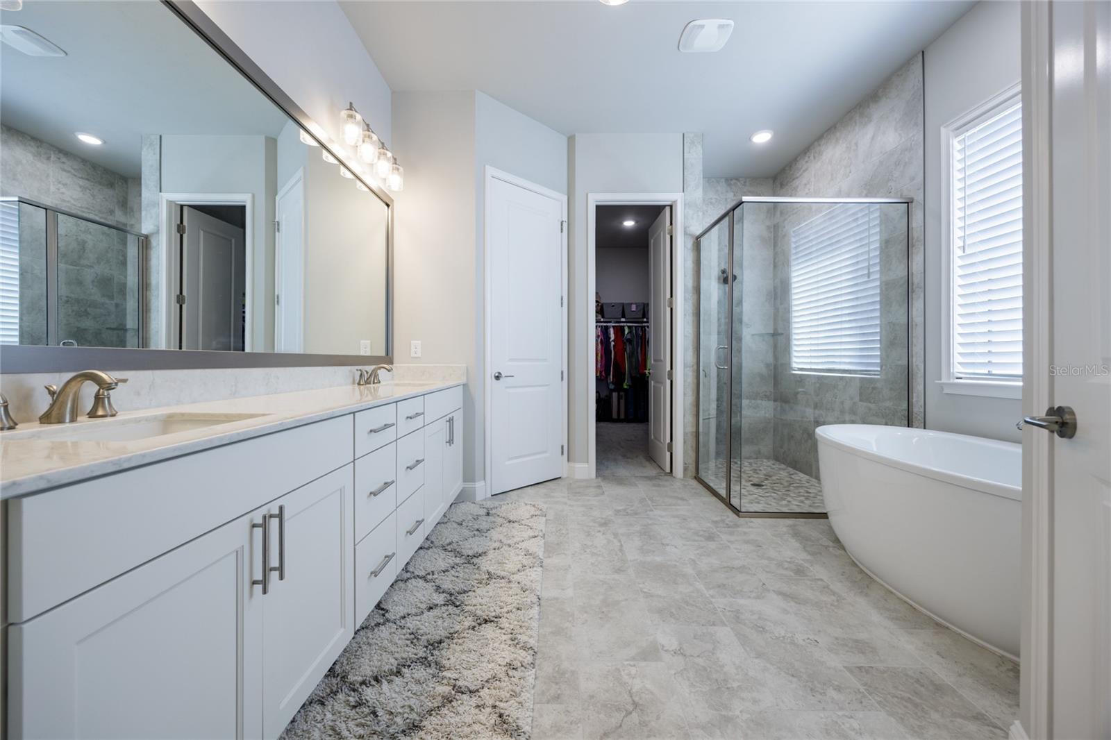 Image 40 of 65 For 11992 32nd Lane