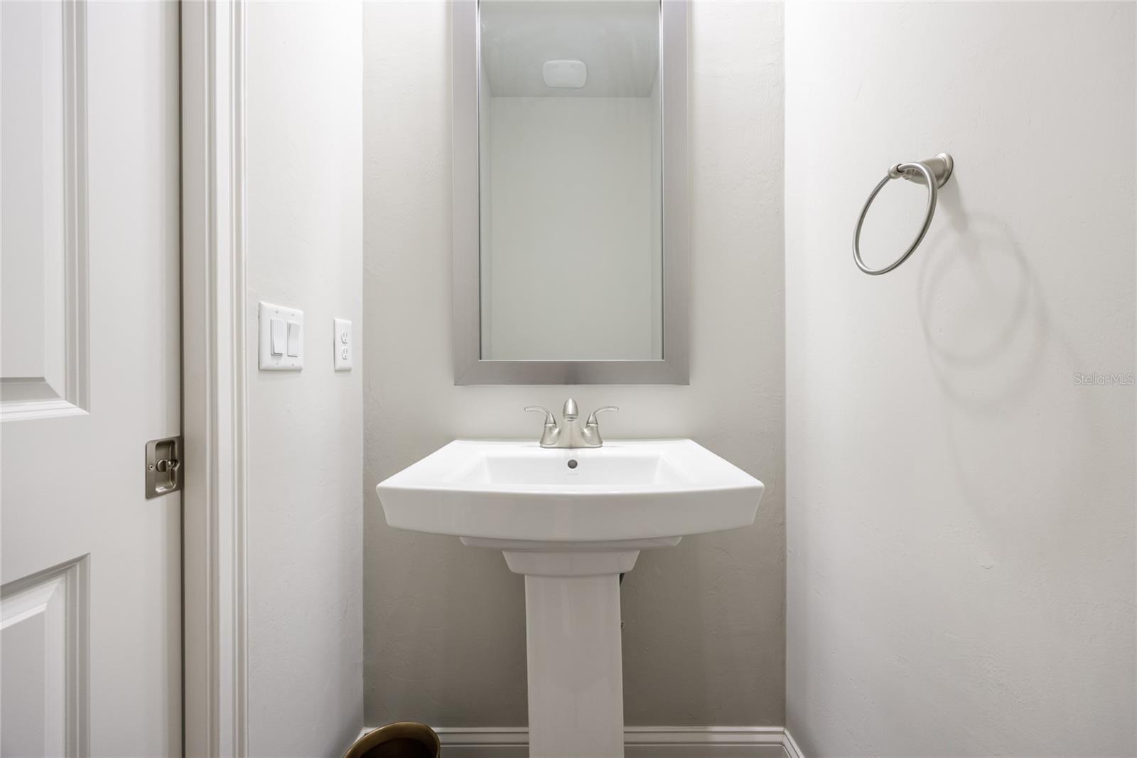 Image 47 of 65 For 11992 32nd Lane