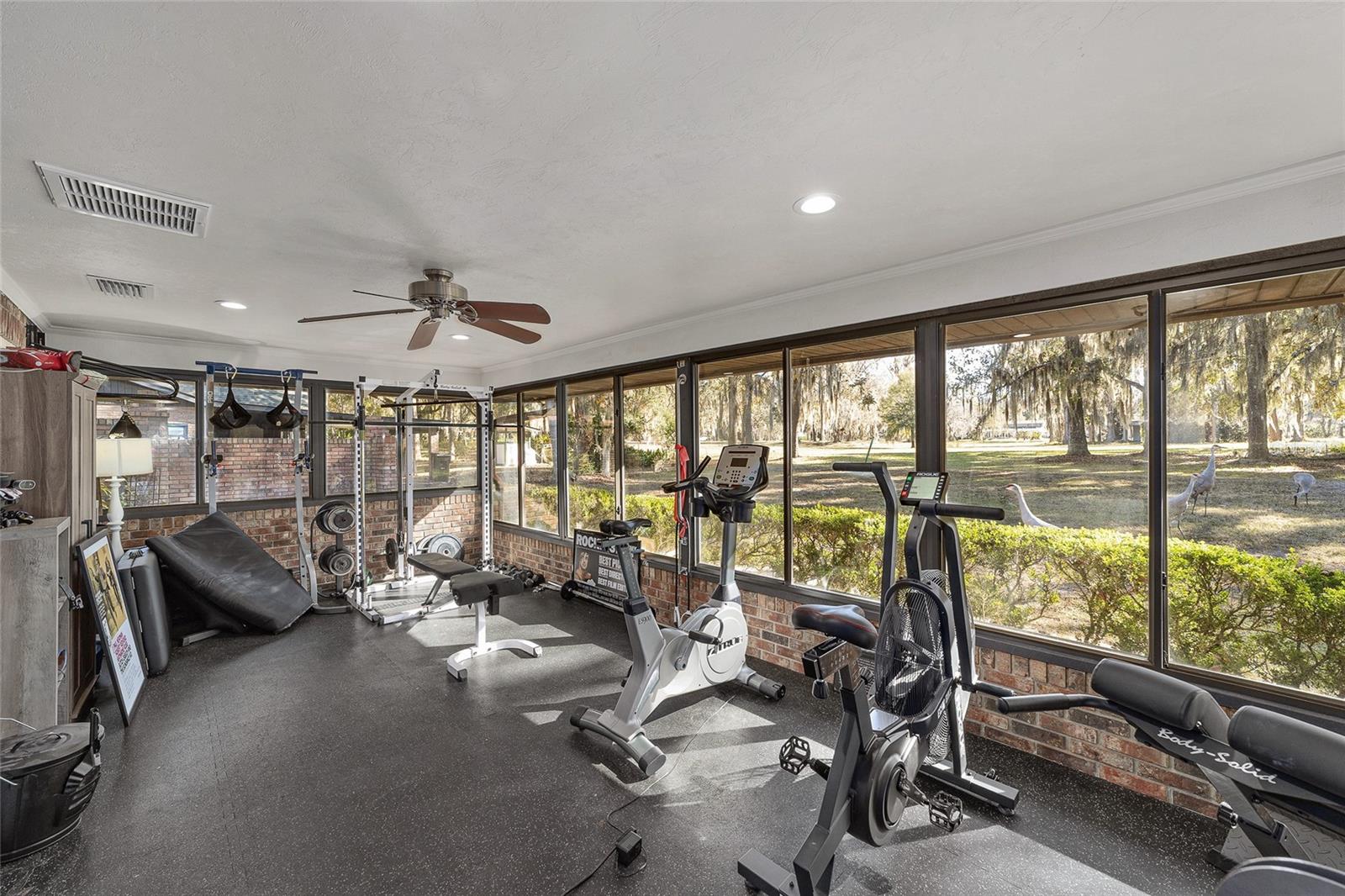 Image 10 of 67 For 6015 36th Way