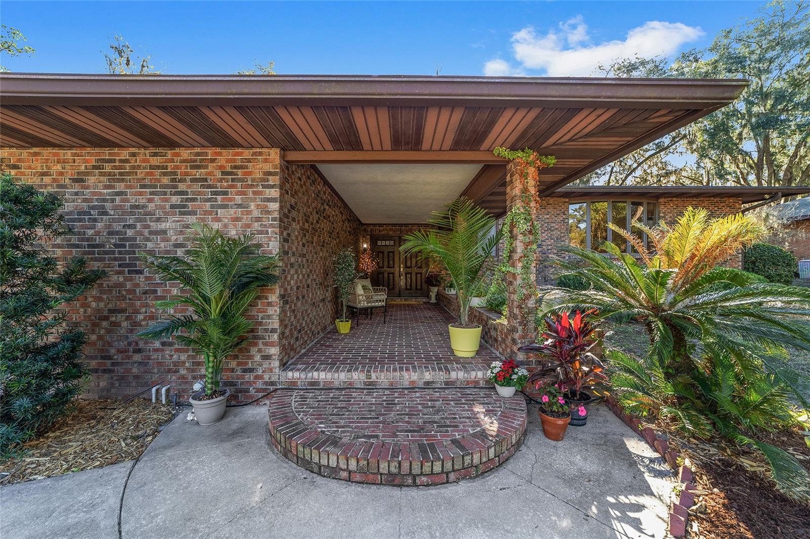 Image 11 of 67 For 6015 36th Way