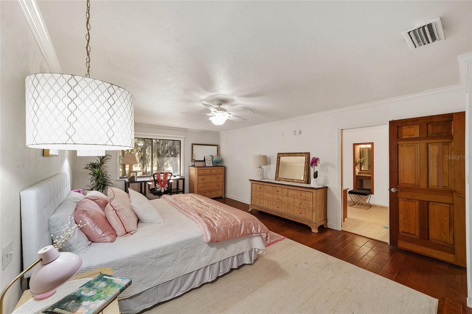 Image 8 of 67 For 6015 36th Way