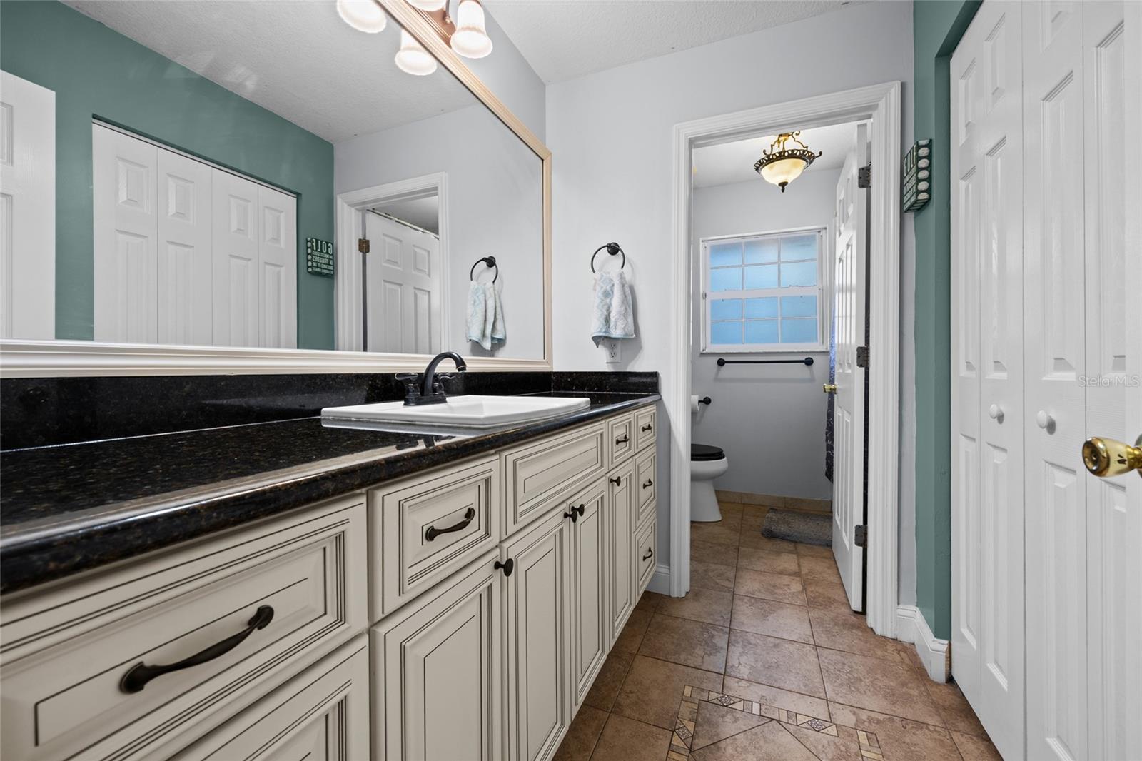 Image 16 of 27 For 2527 County Road 225