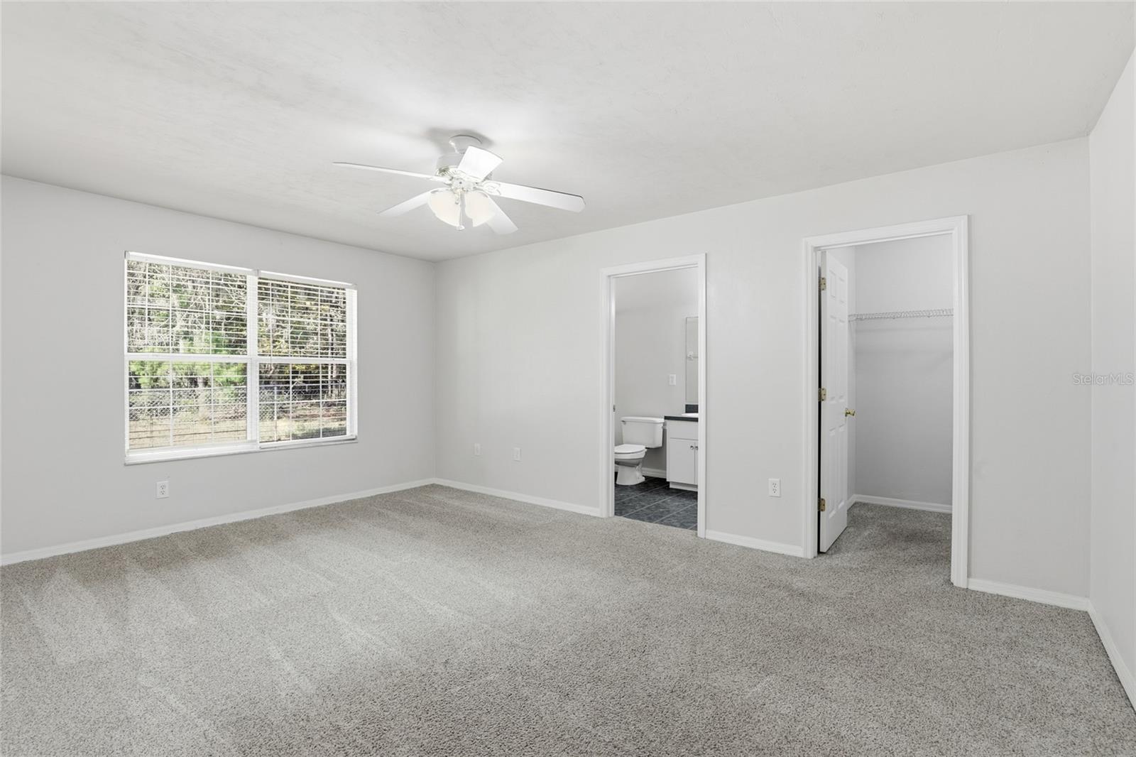 Image 19 of 31 For 12042 74th Terrace