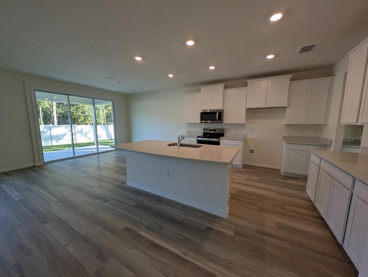 Image 4 of 14 For 5173 52nd Drive