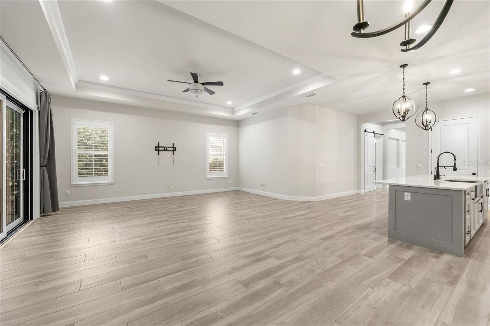 Image 16 of 66 For 11081 38th Boulevard