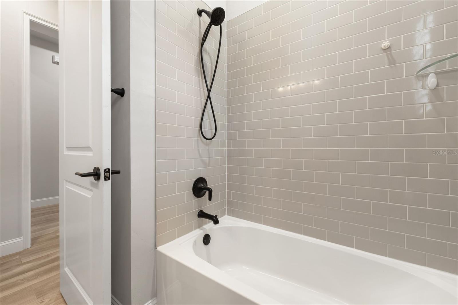 Image 33 of 66 For 11081 38th Boulevard