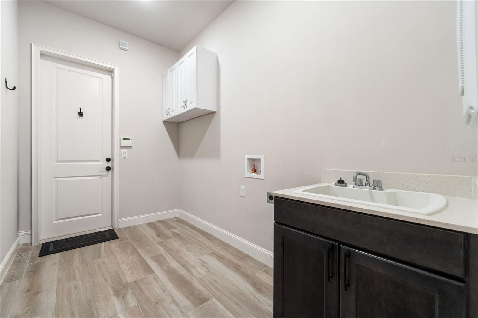 Image 38 of 66 For 11081 38th Boulevard