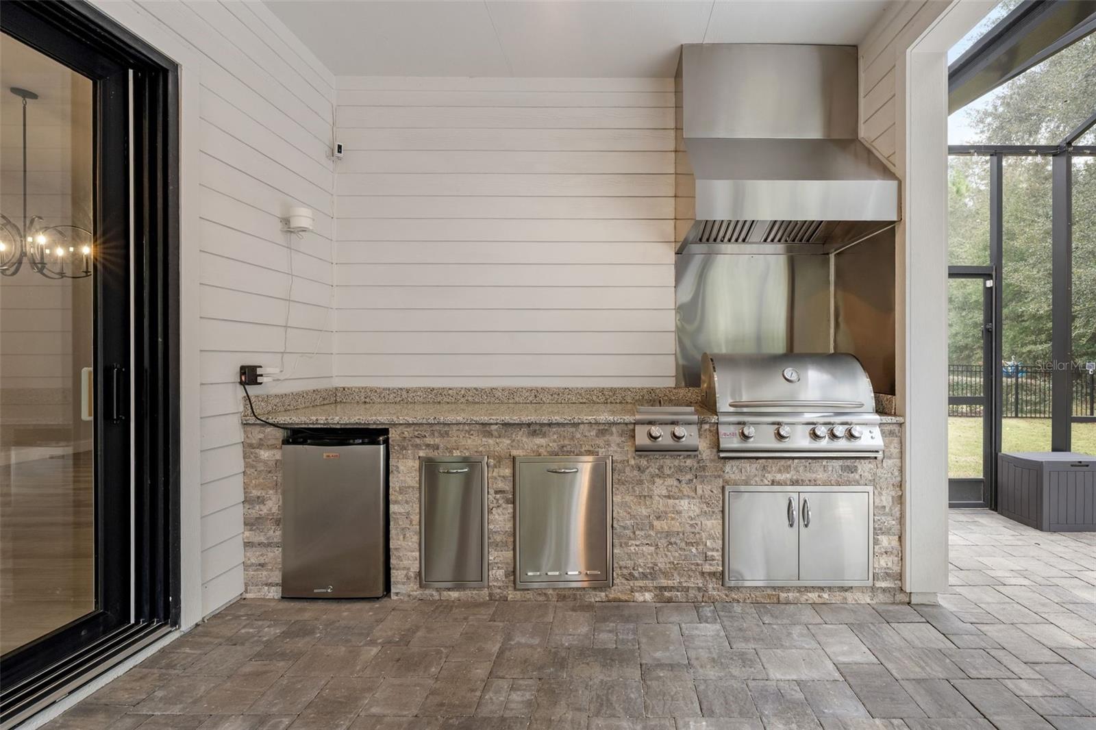 Image 43 of 66 For 11081 38th Boulevard