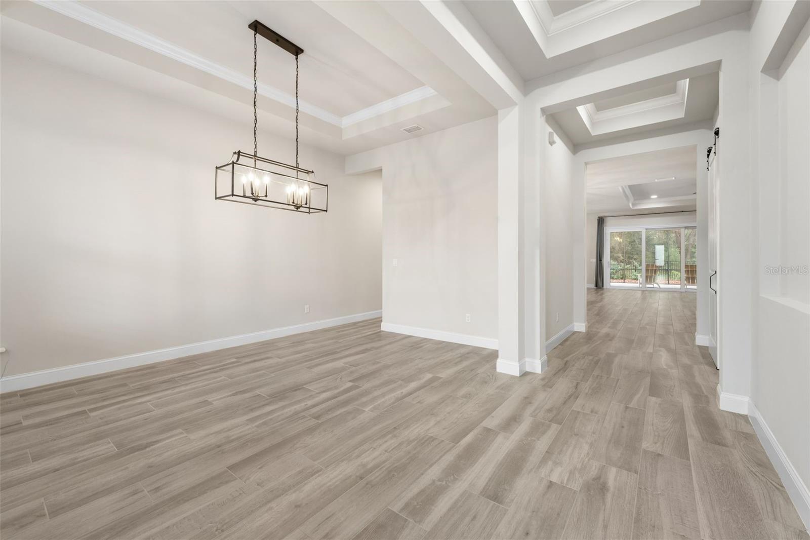 Image 5 of 66 For 11081 38th Boulevard