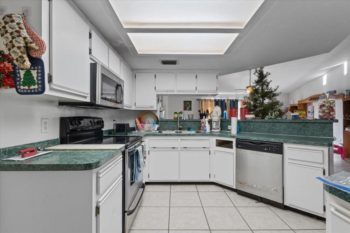 Image 6 of 36 For 13691 201st Road