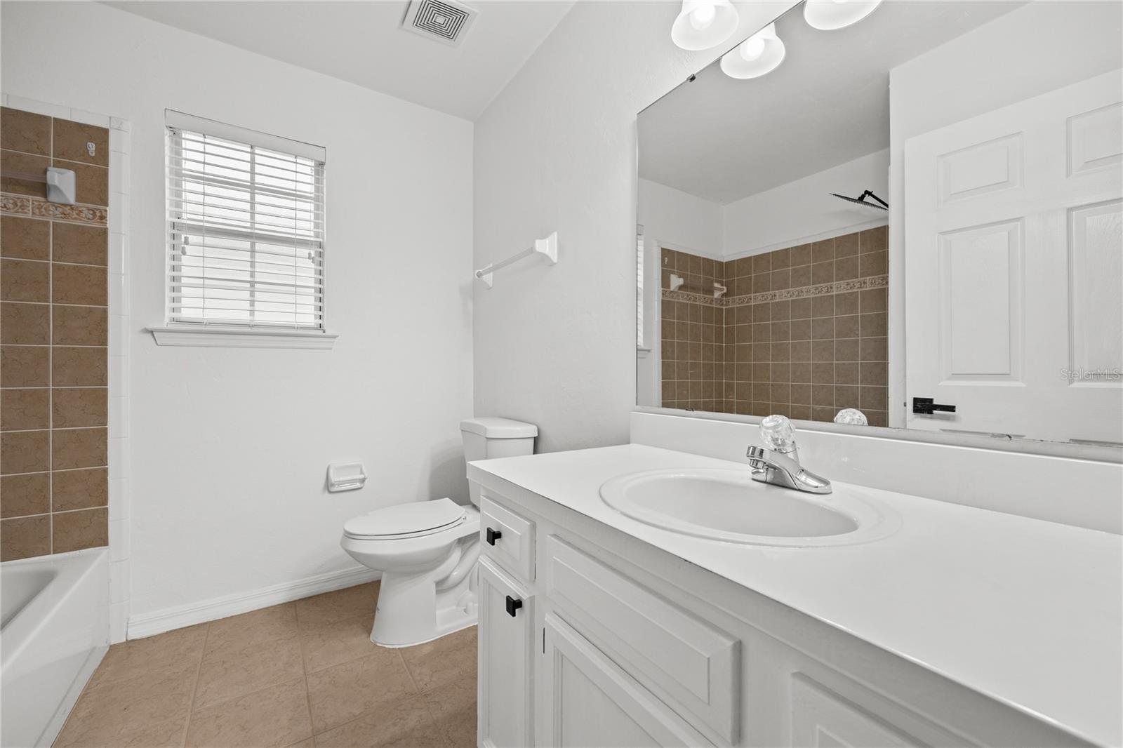 Image 18 of 23 For 3832 27th Street