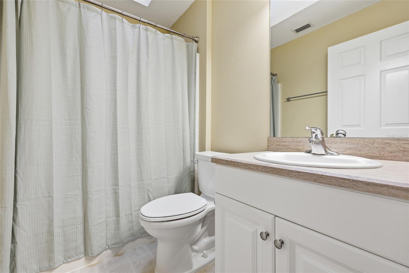 Image 28 of 41 For 7217 85th Terrace