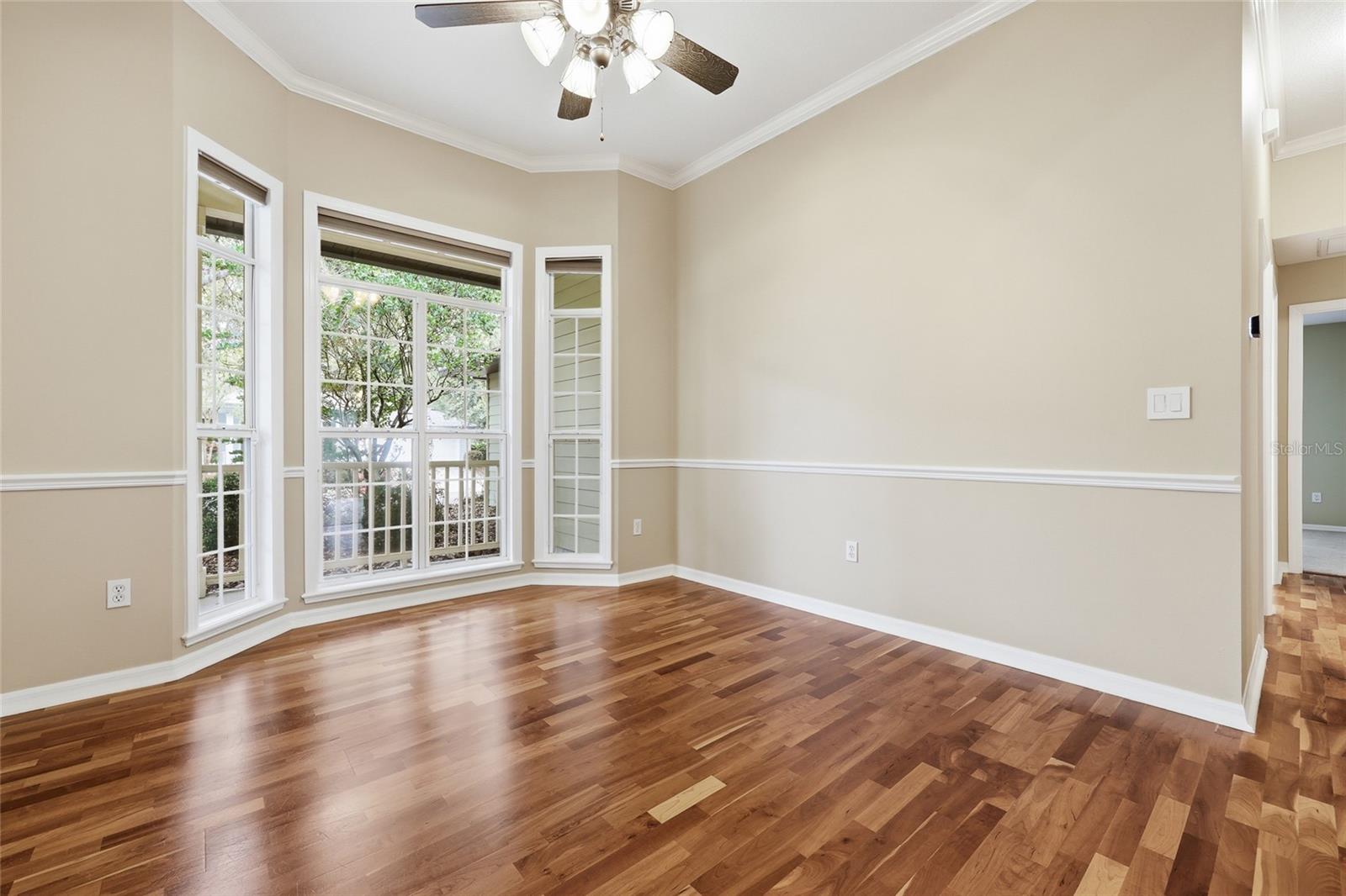 Image 7 of 41 For 7217 85th Terrace