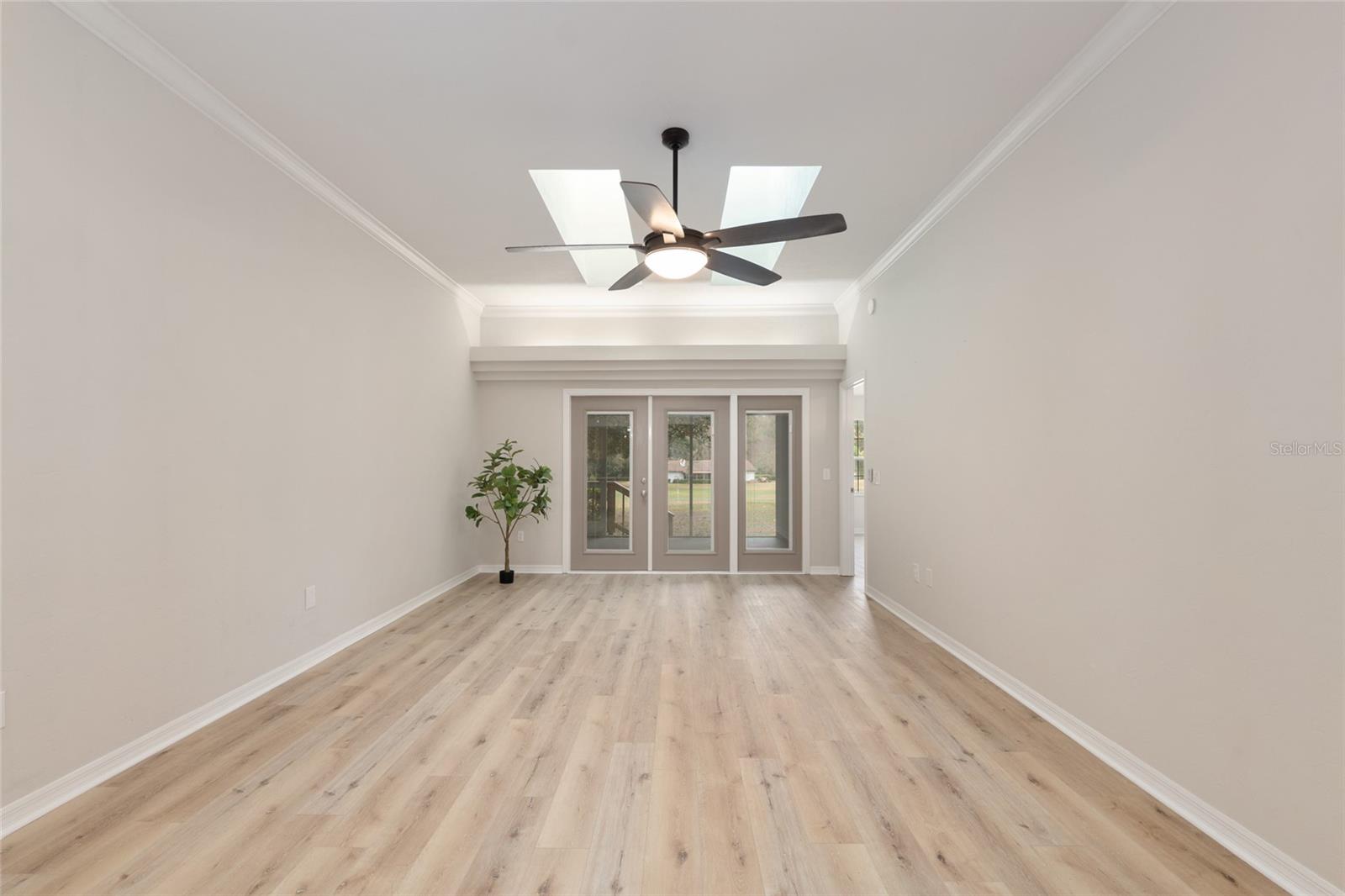 Image 11 of 95 For 6249 106th Place