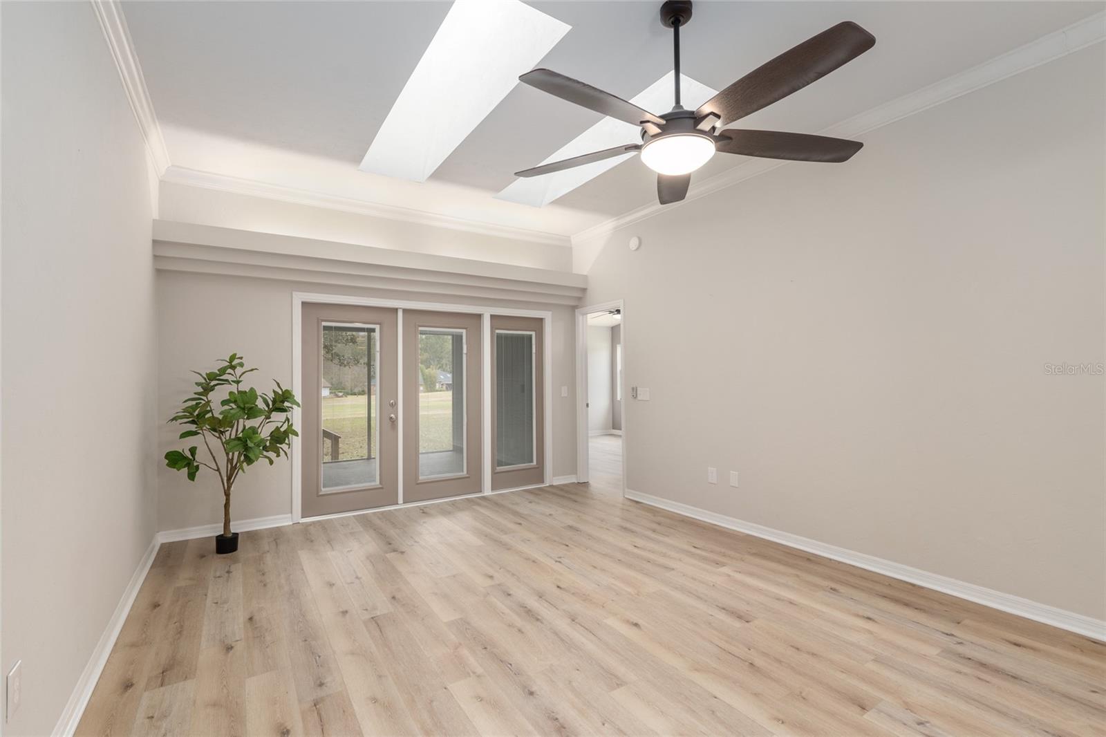 Image 12 of 95 For 6249 106th Place