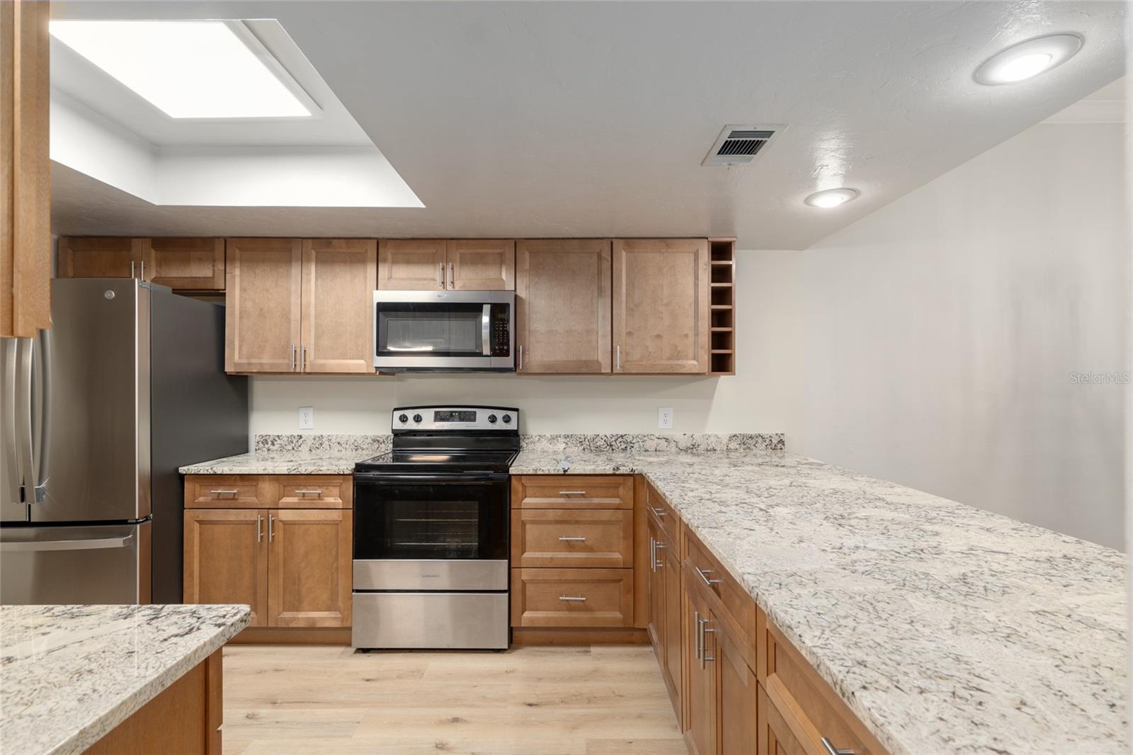 Image 3 of 95 For 6249 106th Place