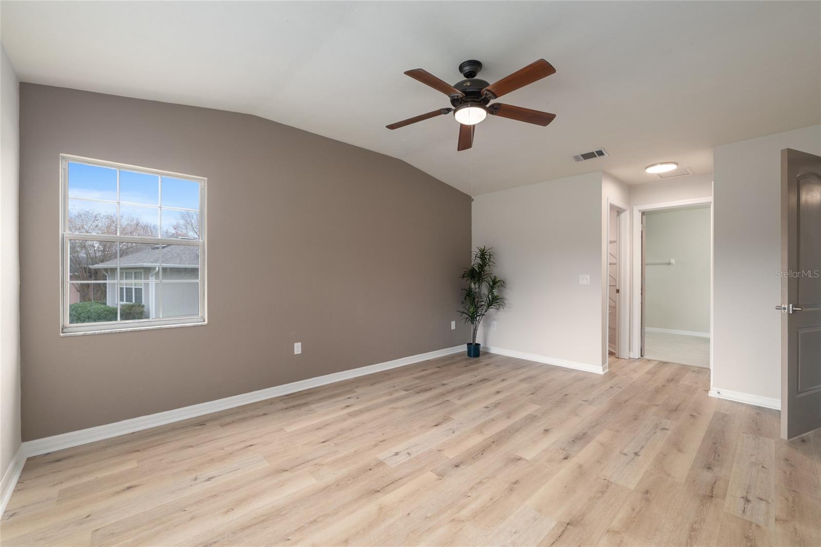 Image 5 of 95 For 6249 106th Place