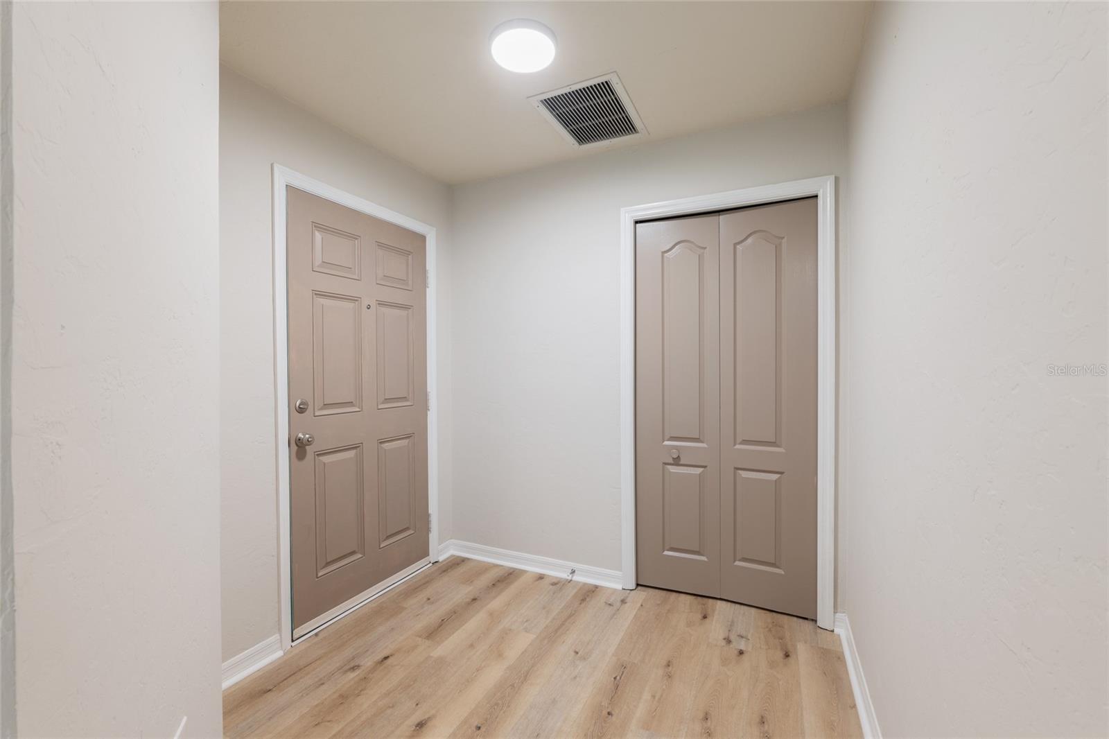 Image 8 of 95 For 6249 106th Place