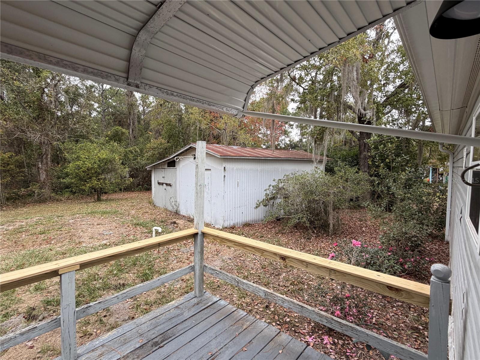 Image 20 of 23 For 212 Paradise Shores Road