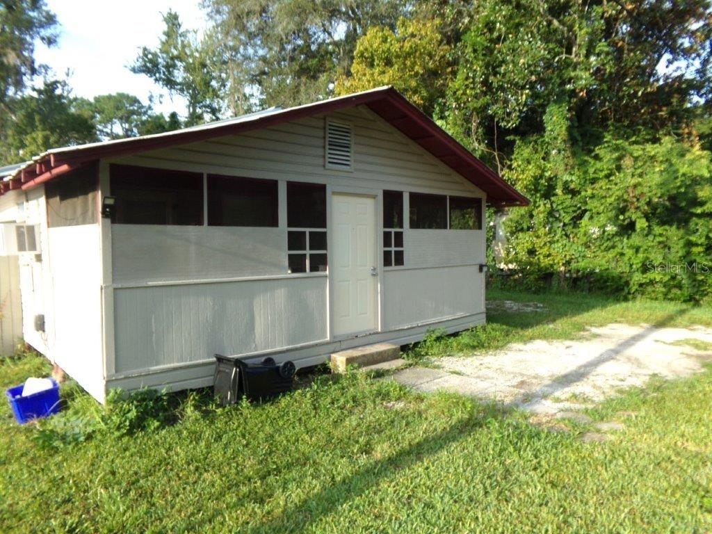 Image 2 of 16 For 1821 6th Avenue