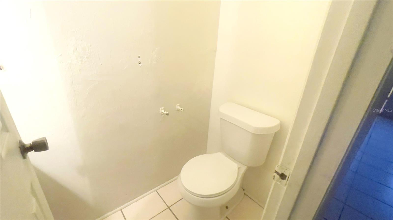 Image 16 of 57 For 707 68th Terrace A-d