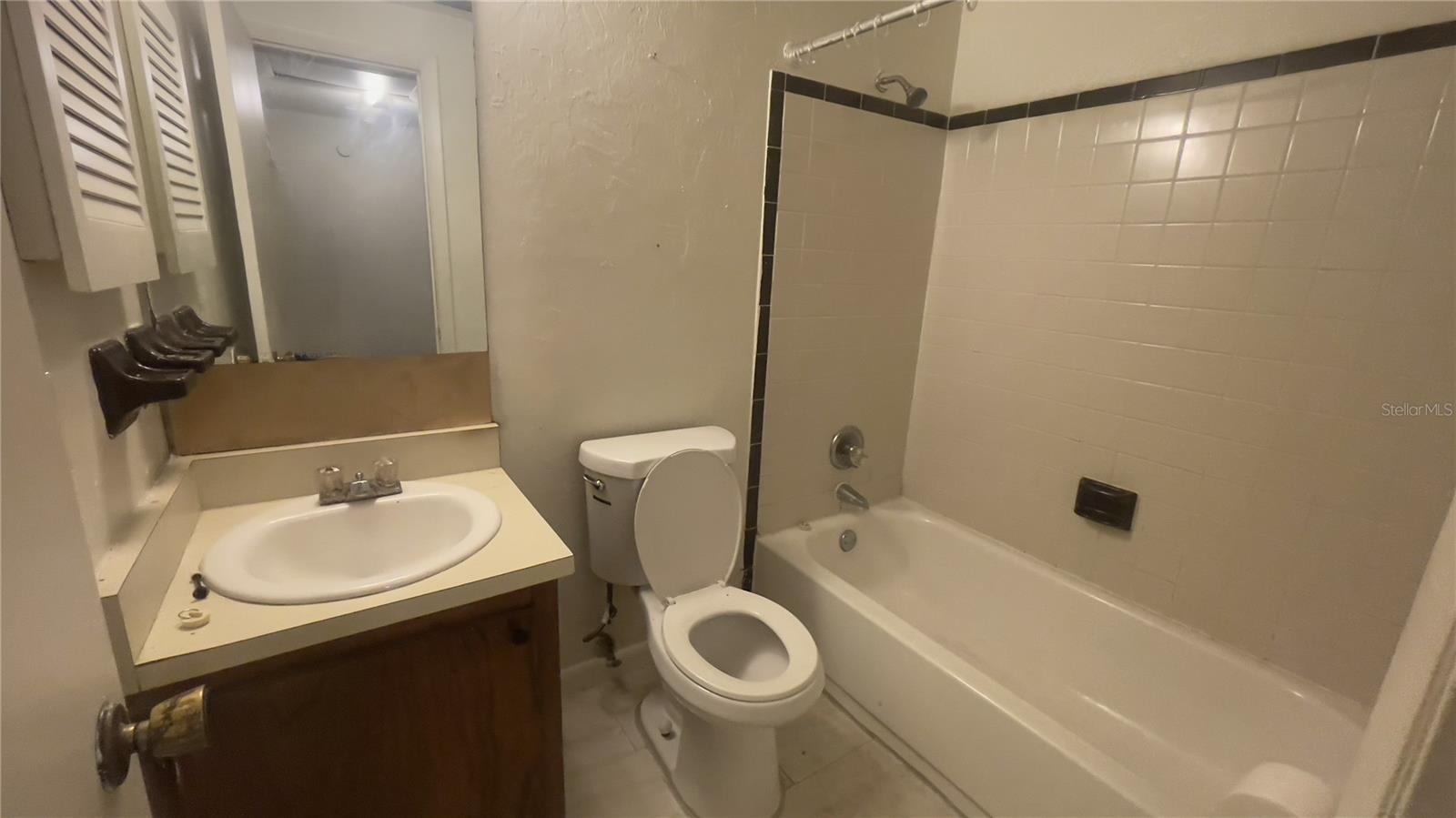 Image 37 of 57 For 707 68th Terrace A-d