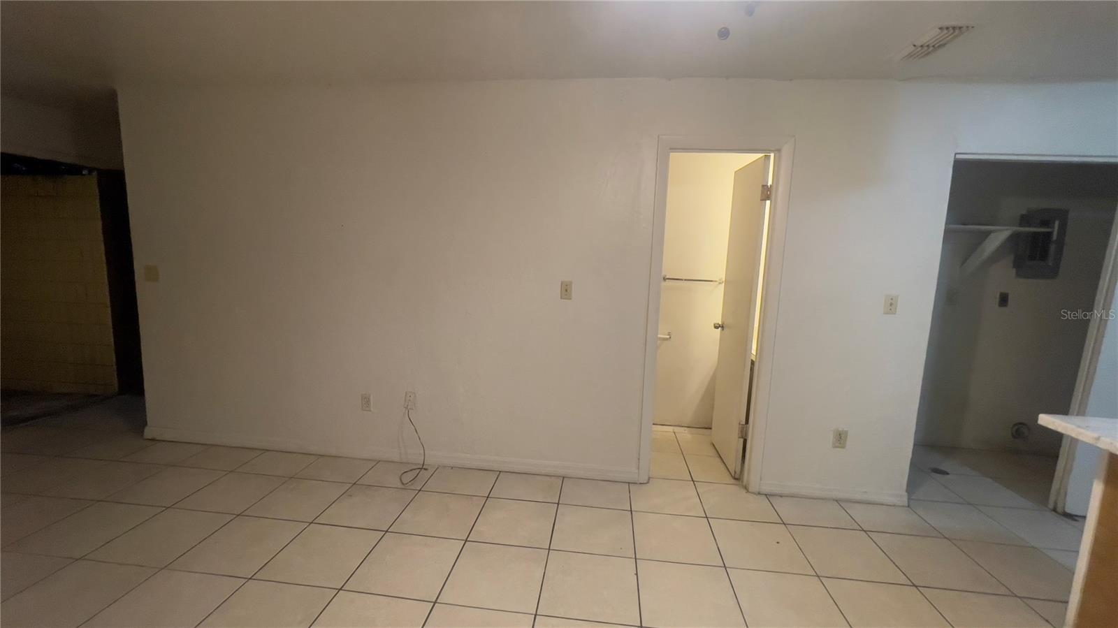 Image 47 of 57 For 707 68th Terrace A-d