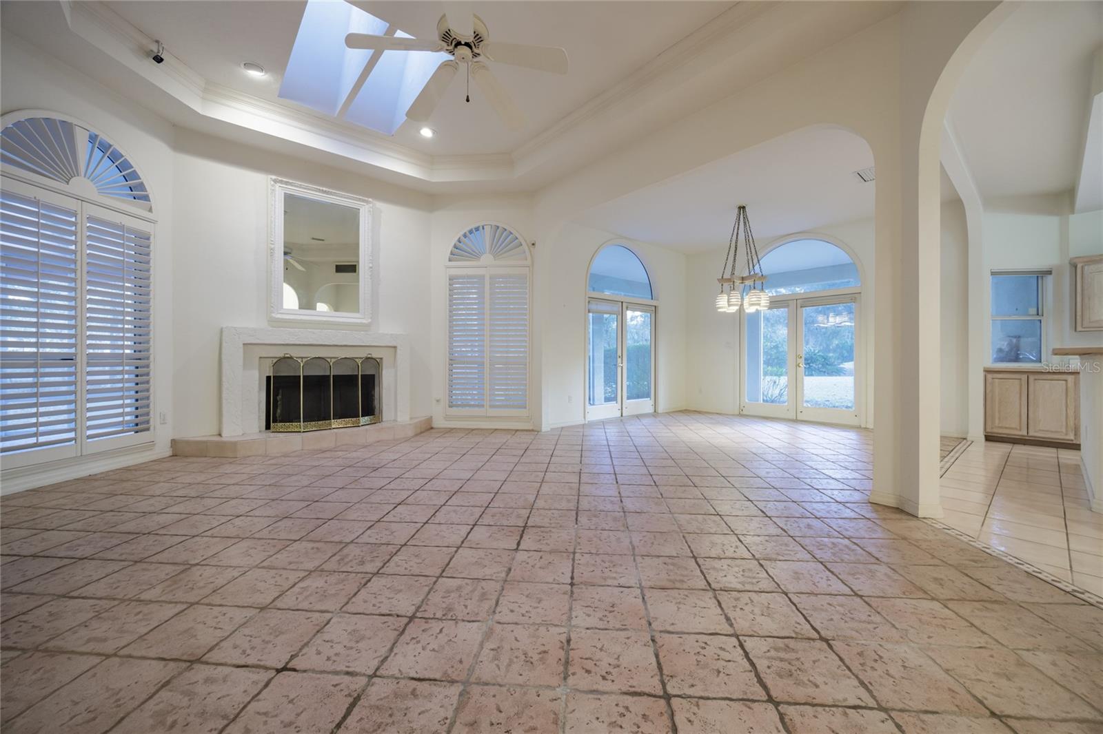 Image 14 of 64 For 6804 111th Lane