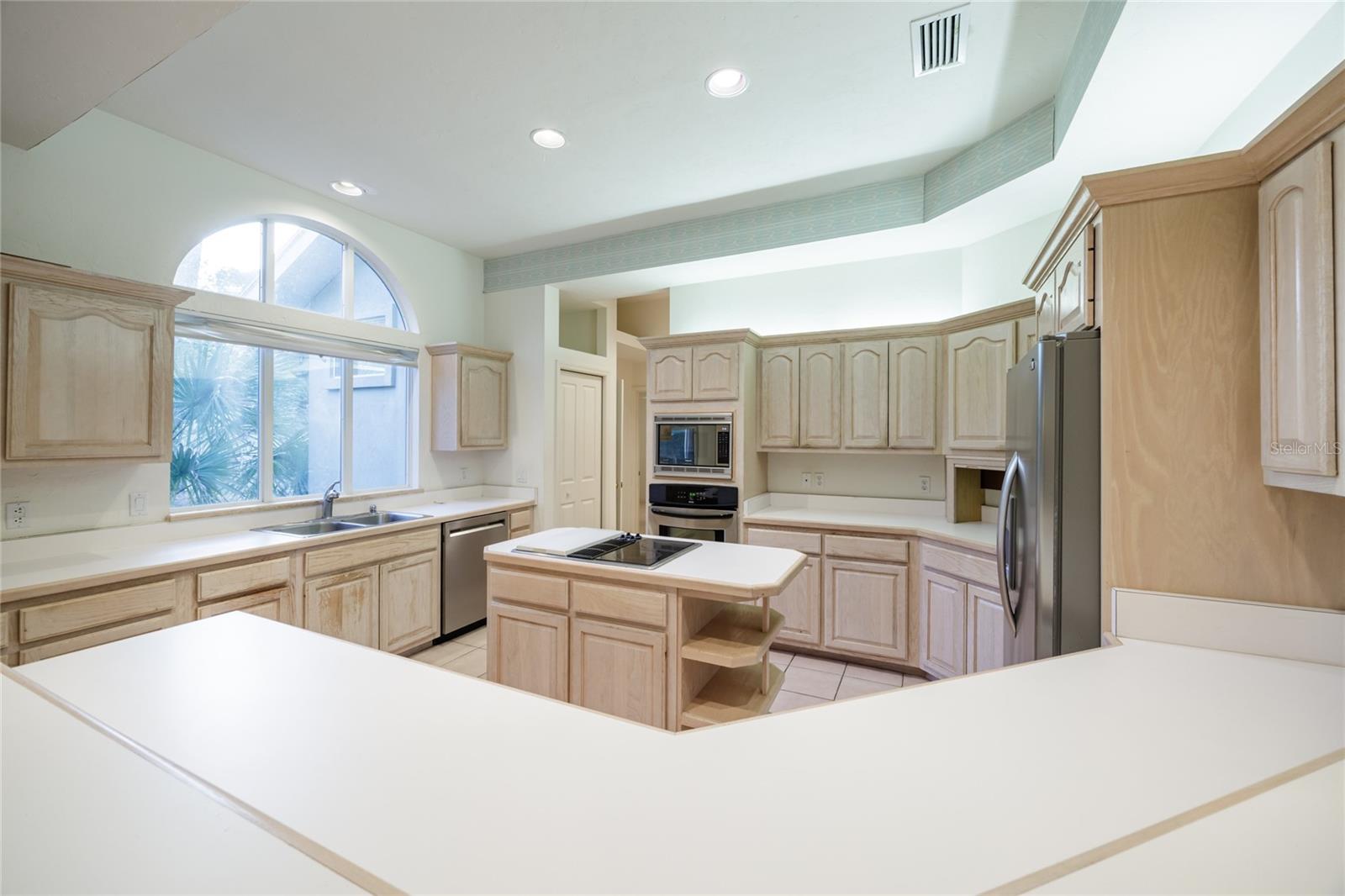 Image 18 of 64 For 6804 111th Lane