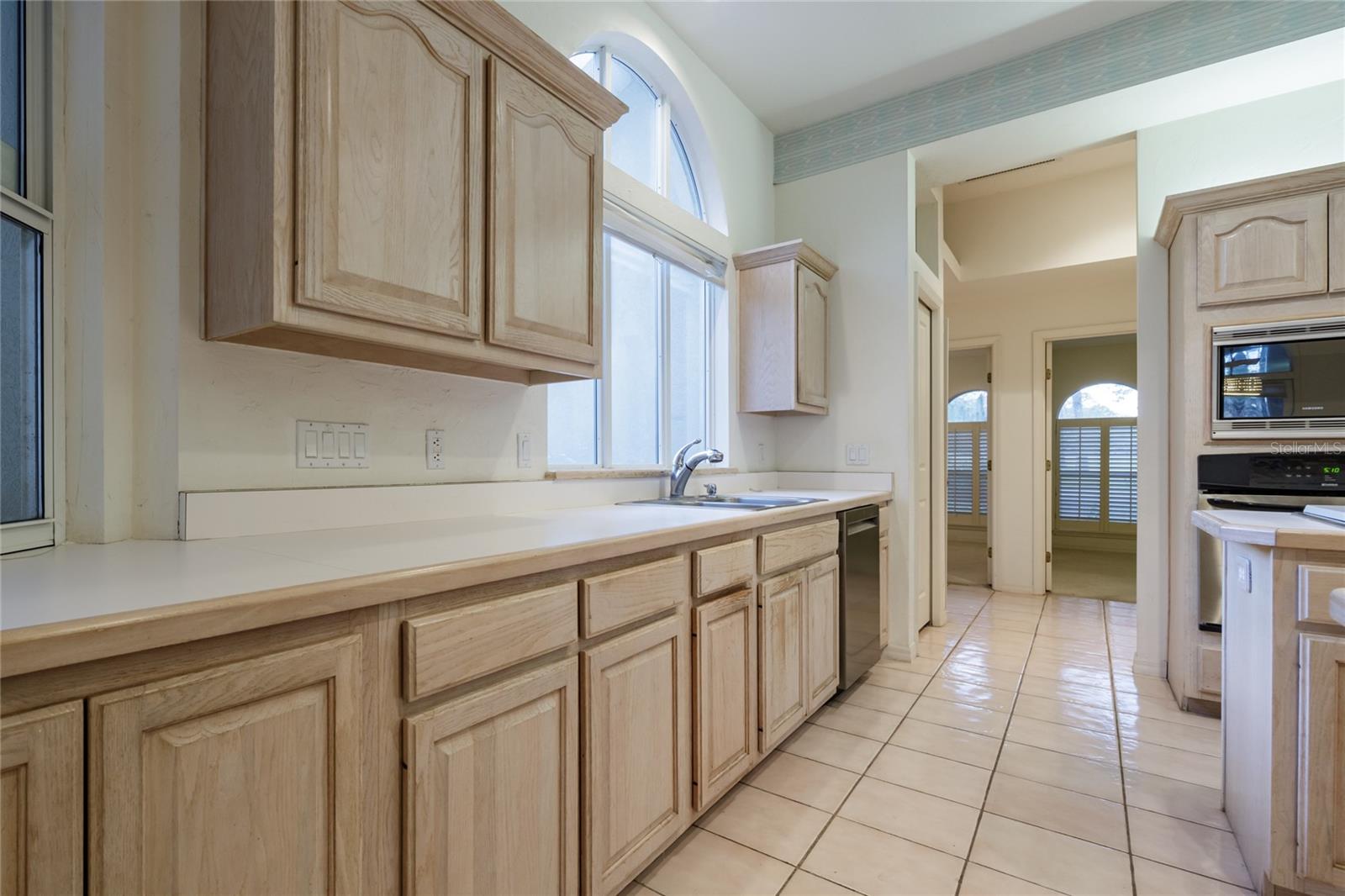 Image 19 of 64 For 6804 111th Lane