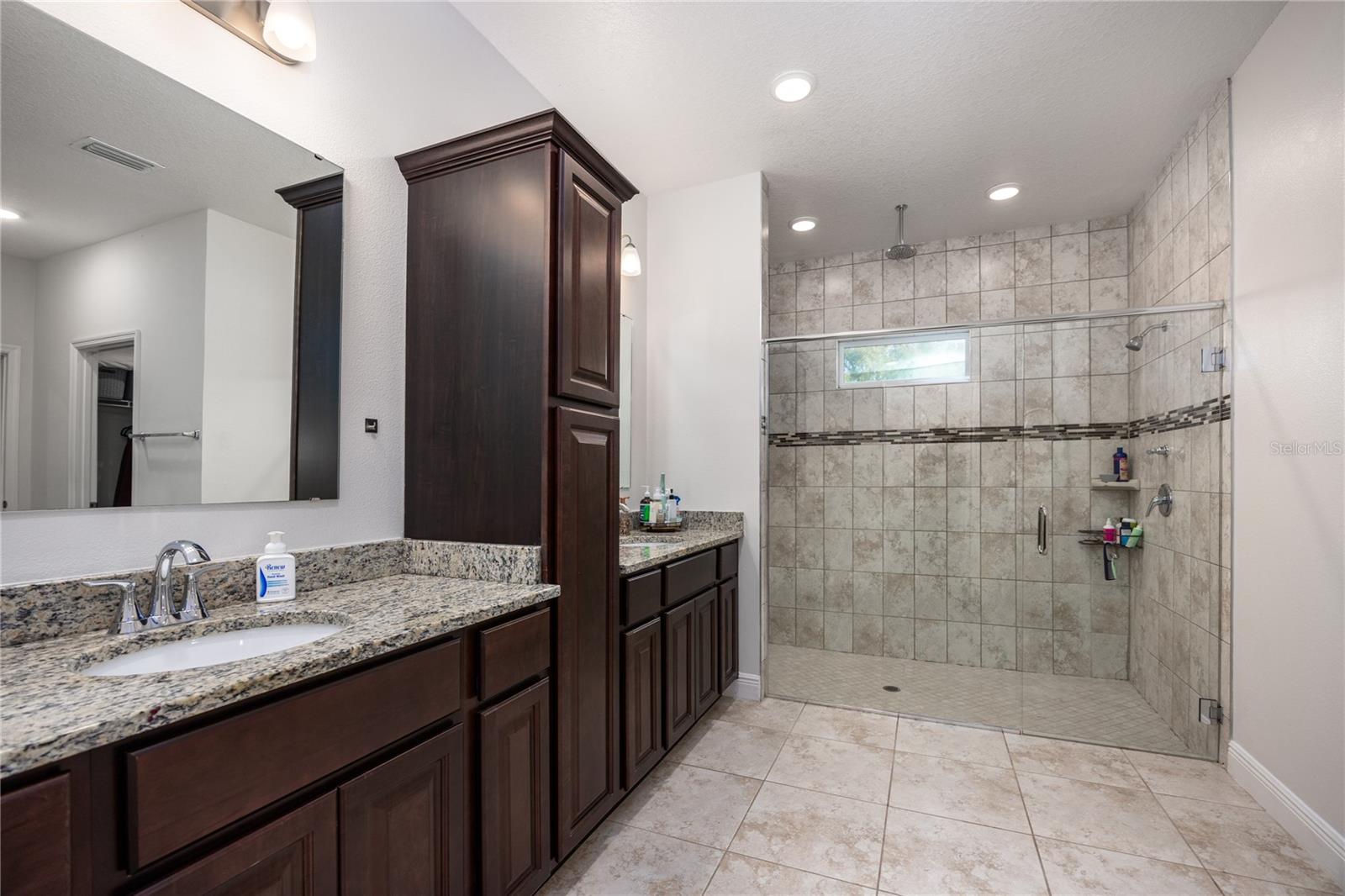 Image 30 of 57 For 6075 215th Terrace