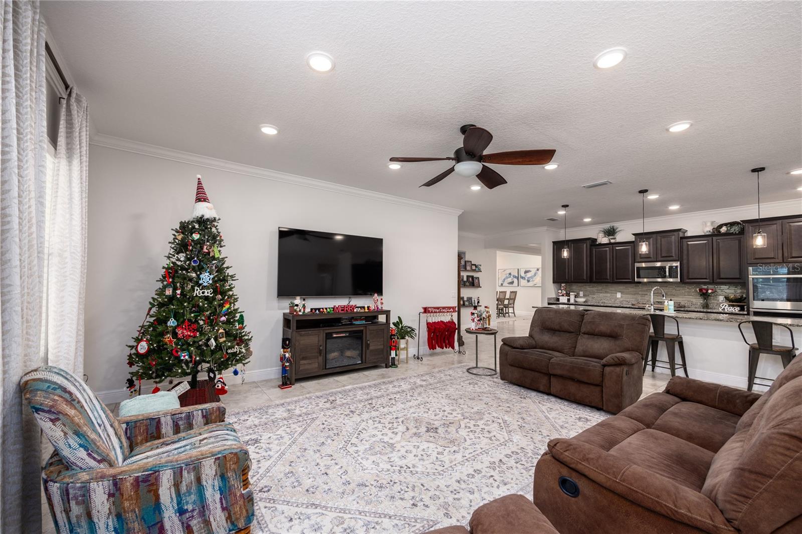 Image 35 of 57 For 6075 215th Terrace