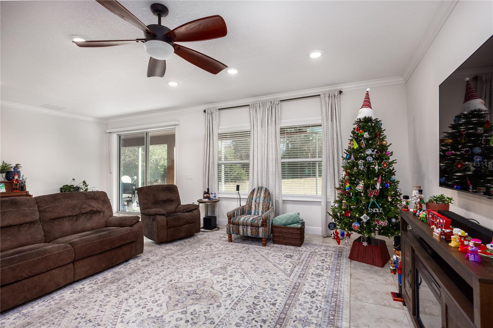 Image 37 of 57 For 6075 215th Terrace