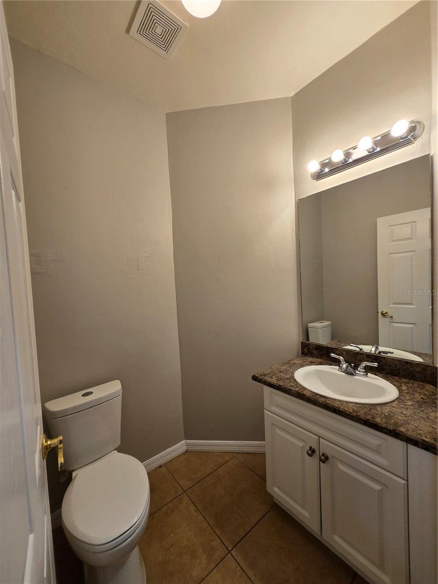 Image 18 of 38 For 1571 29th Road 4