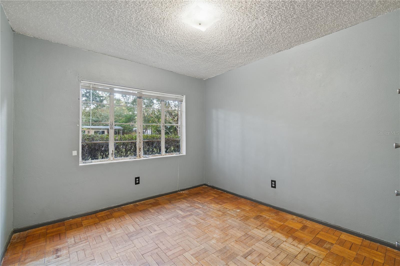 Image 15 of 25 For 1814 6th Terrace