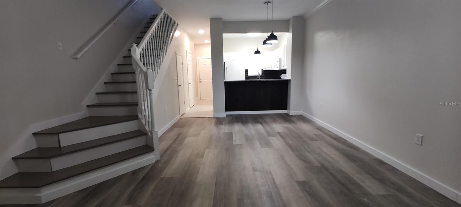 Image 26 of 37 For 4551 49th Street 104