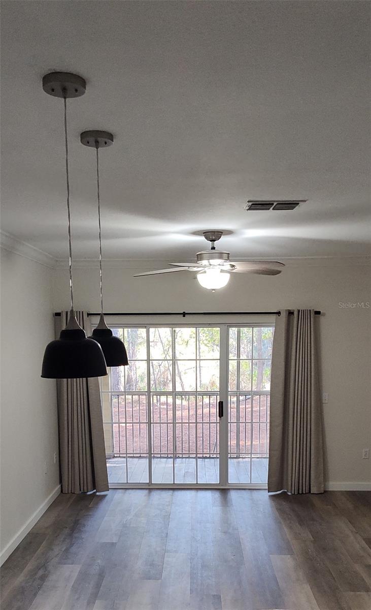 Image 27 of 37 For 4551 49th Street 104