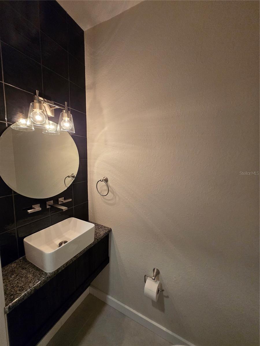 Image 29 of 37 For 4551 49th Street 104