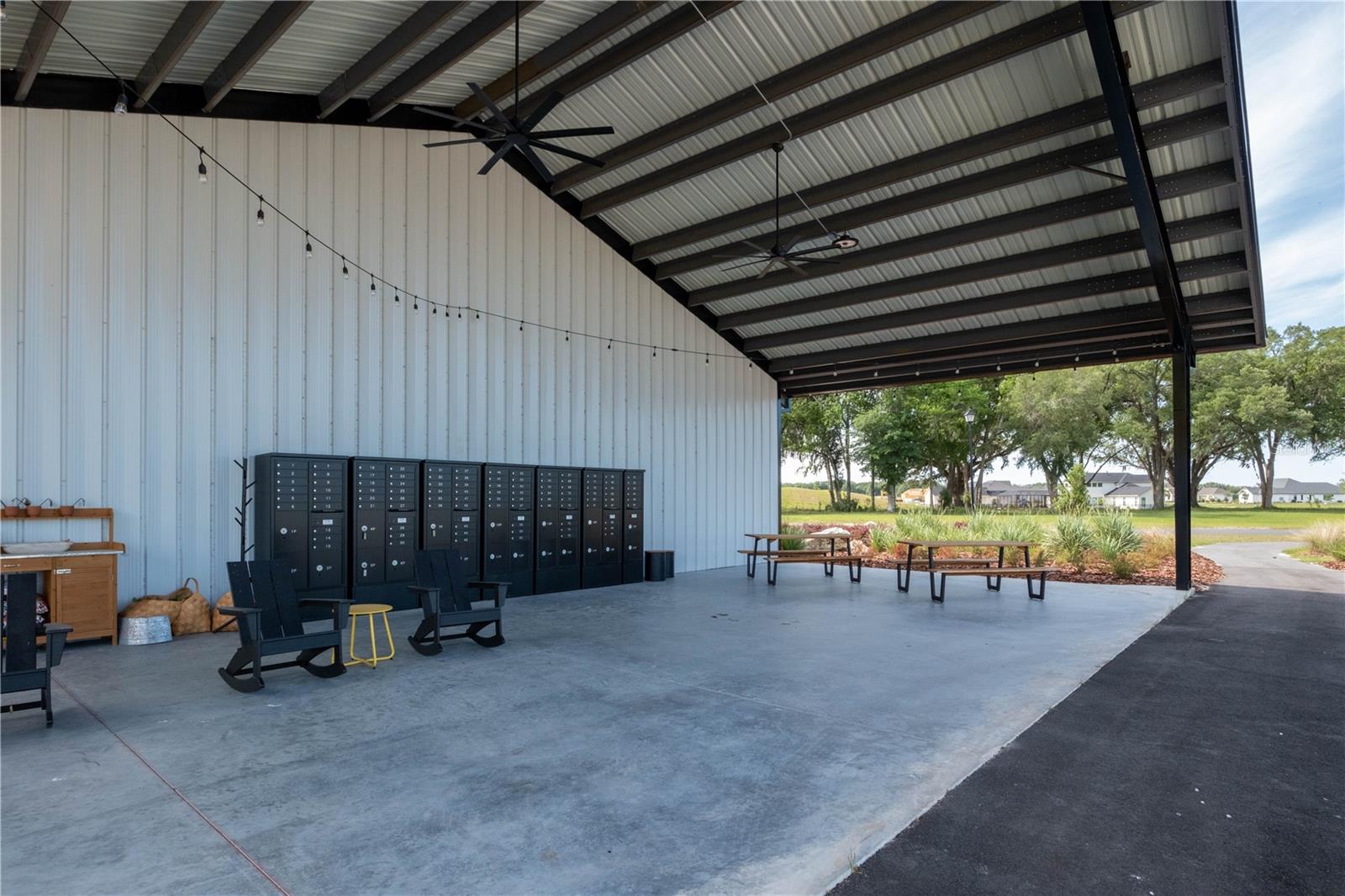 Image 12 of 21 For 6023 124th Way