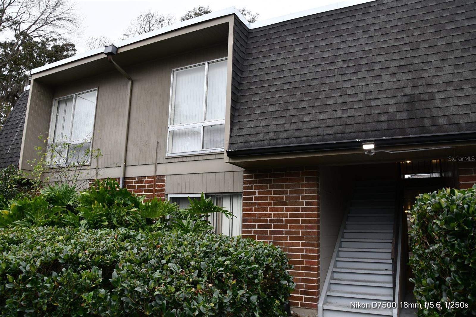 Image 2 of 13 For 1700 16th Court M-21