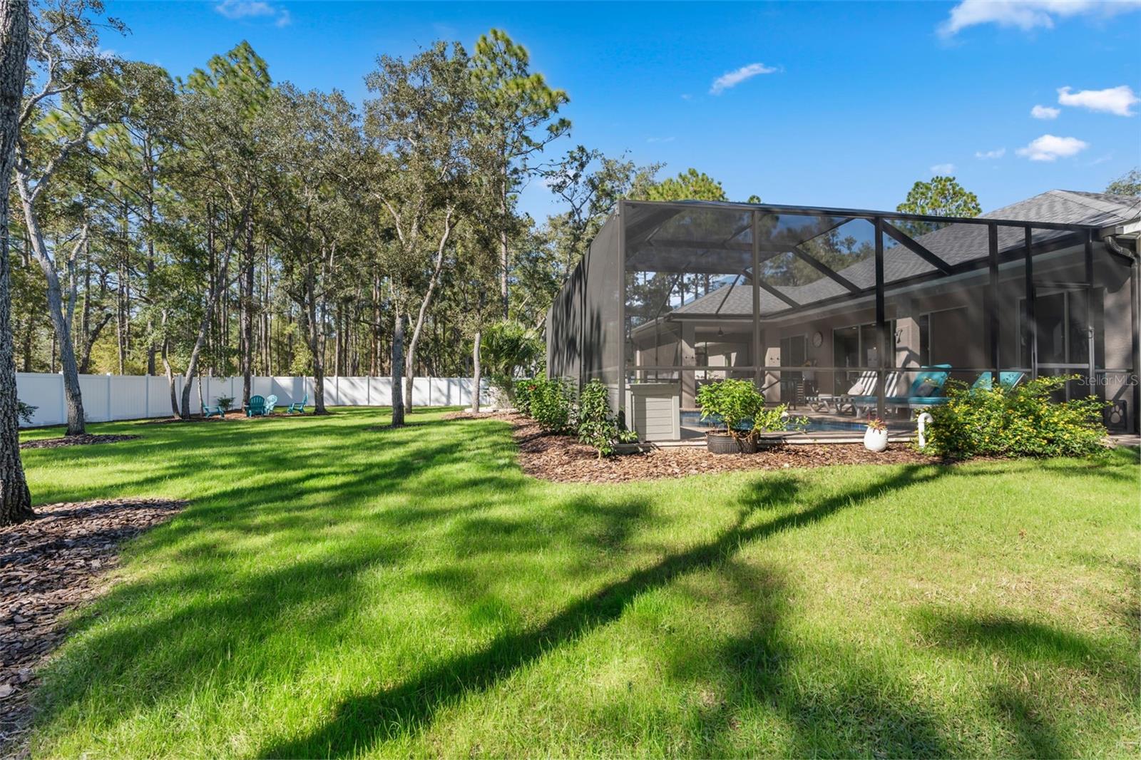 Image 27 of 61 For 5596 Lamp Post Drive