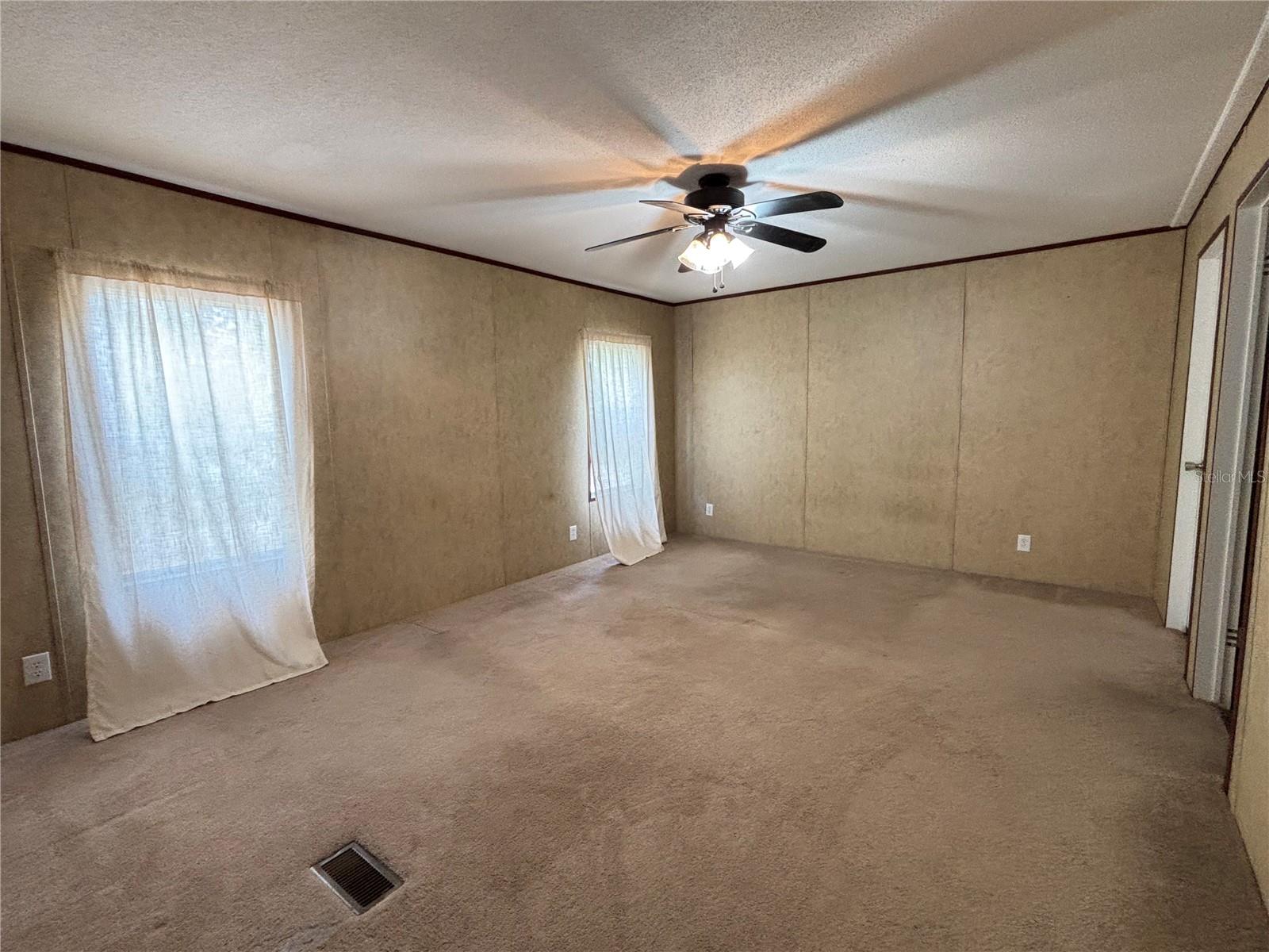 Image 13 of 32 For 111 Little Orange Lake Drive