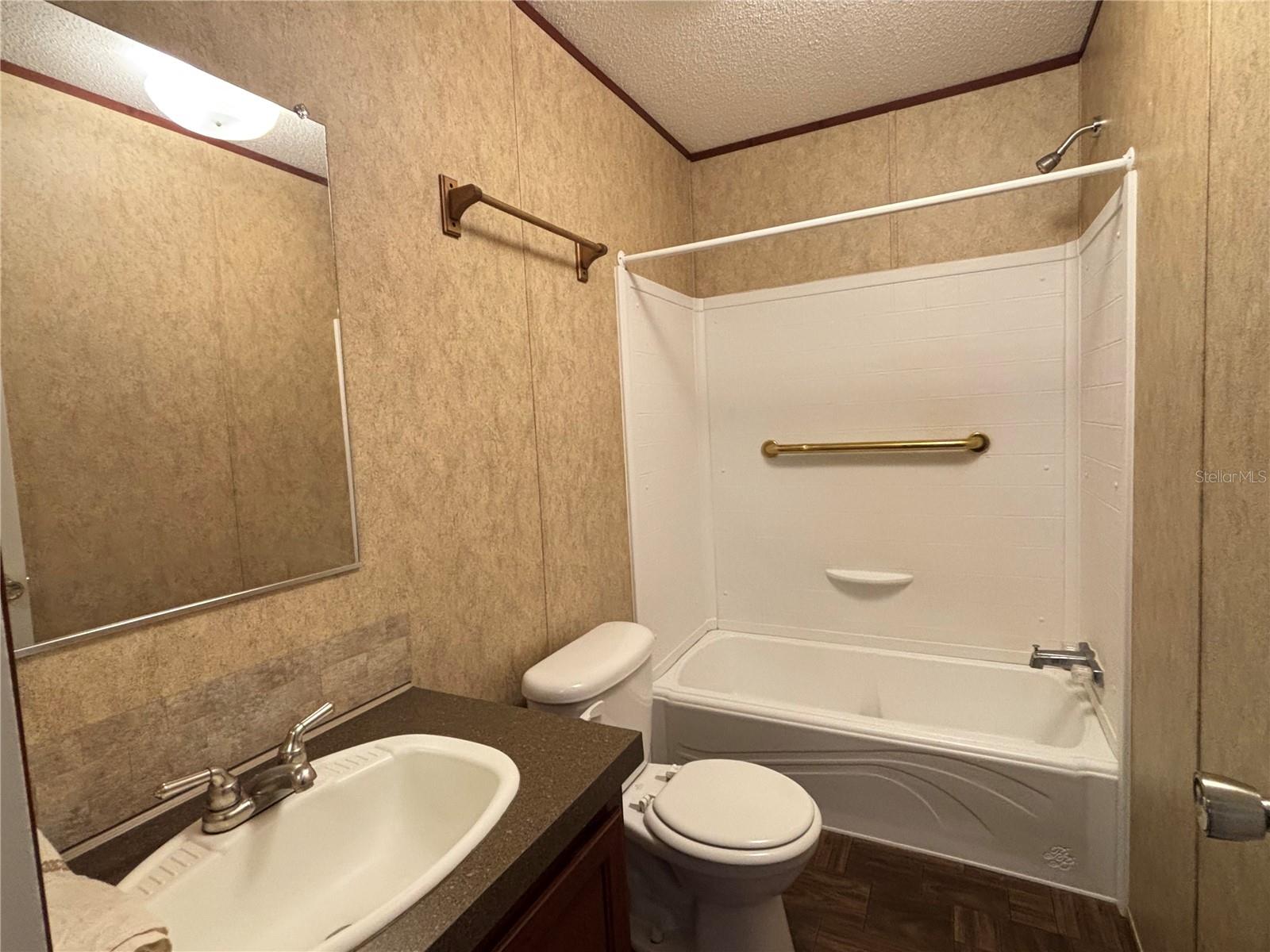 Image 17 of 32 For 111 Little Orange Lake Drive