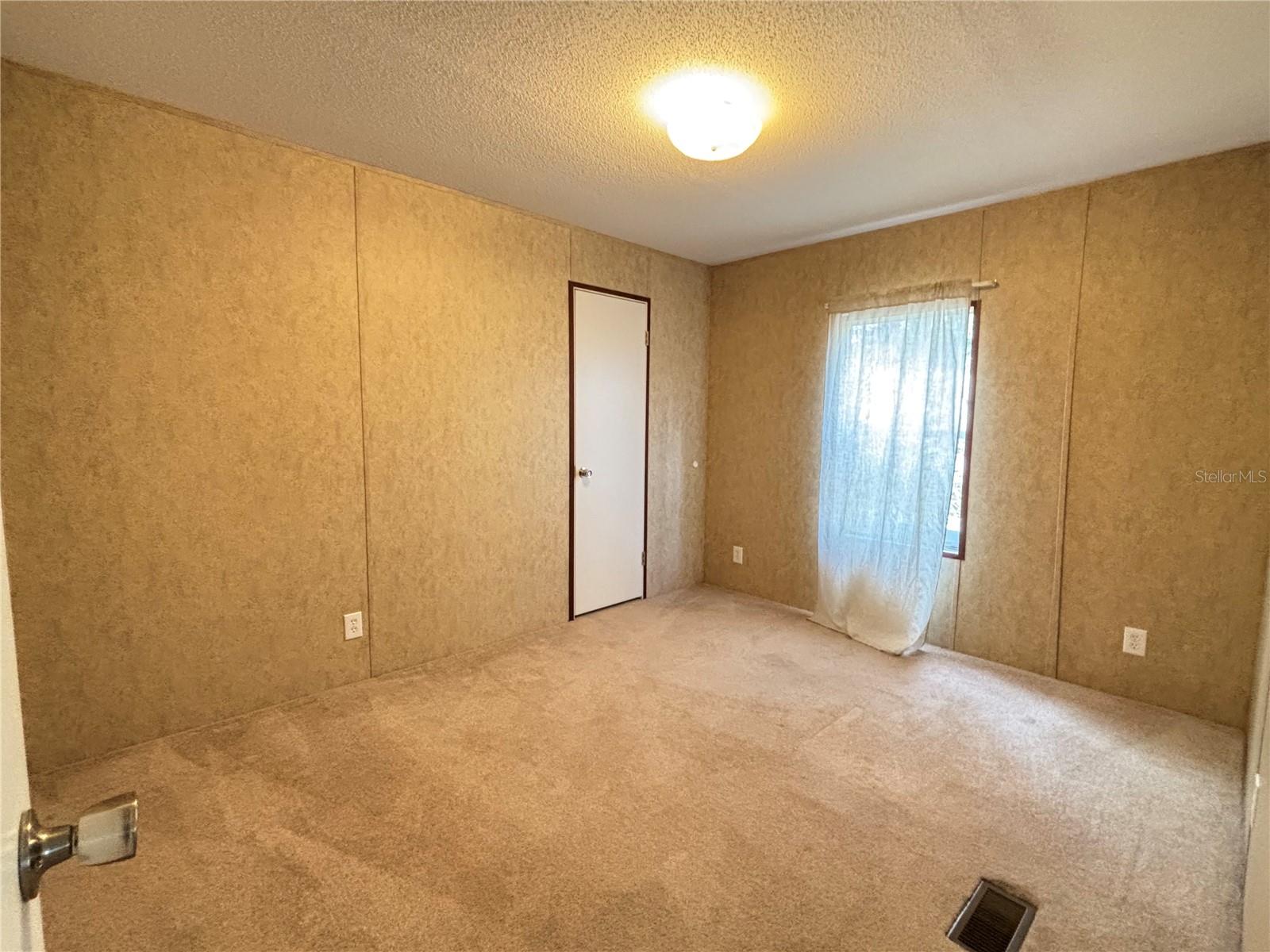 Image 18 of 32 For 111 Little Orange Lake Drive